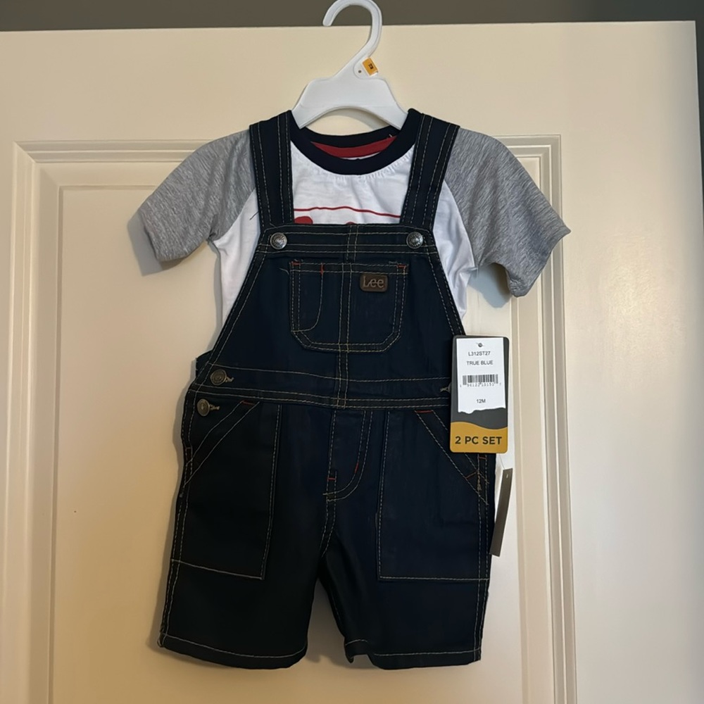 LEE Toddler 2 piece bib overall set.